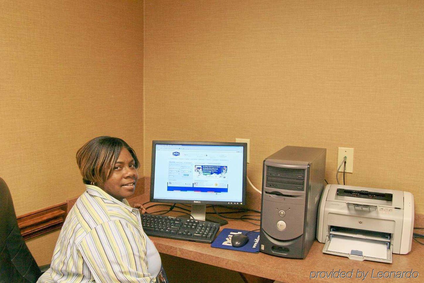 Hampton Inn Greensboro East / Mcleansville Зручності фото